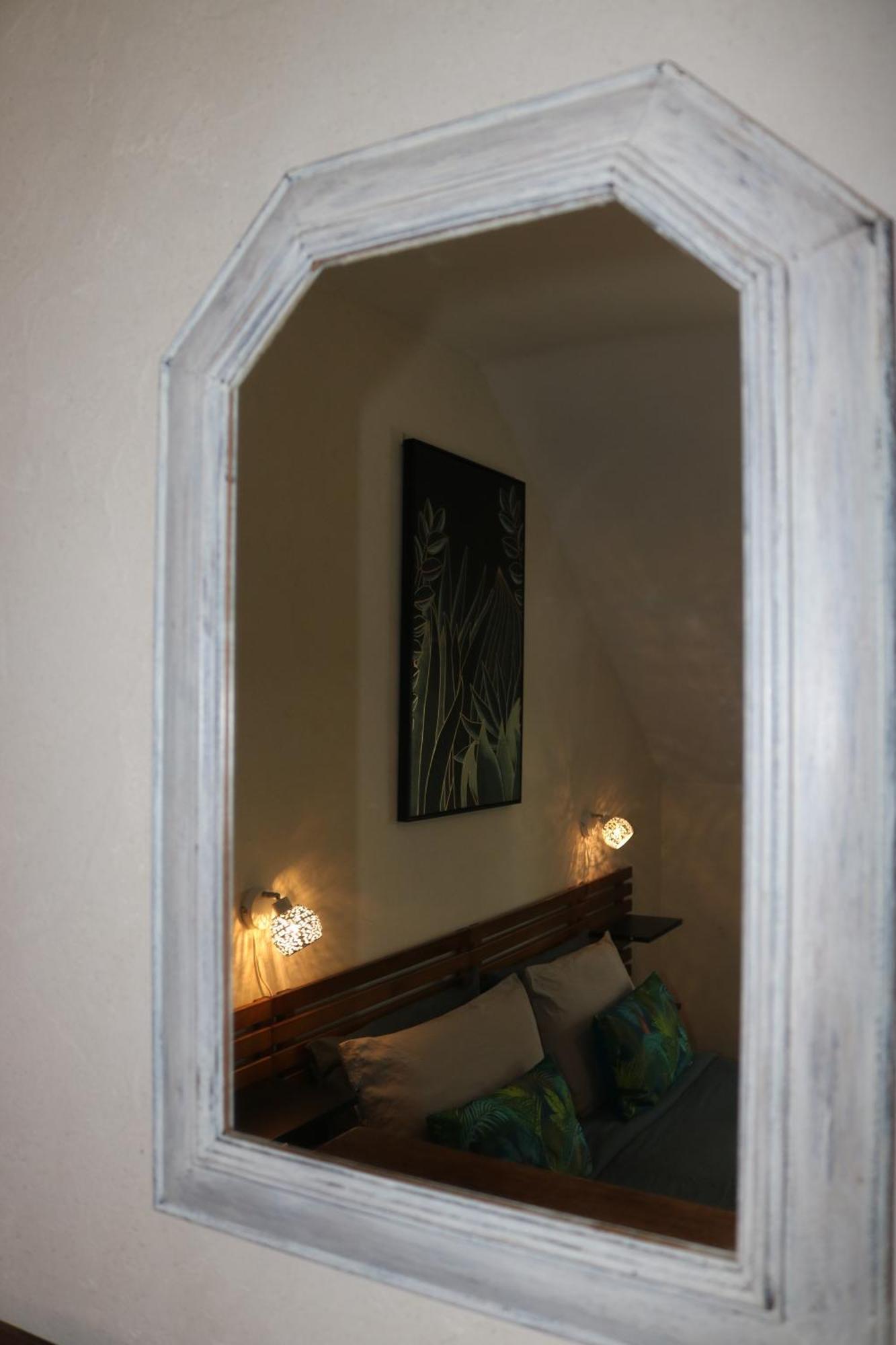 Faverolles  L'Autre Monde Chambres D'Hotes (Adults Only) المظهر الخارجي الصورة